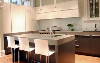 Барные стулья: какой стиль, какая отделка, какой размер?